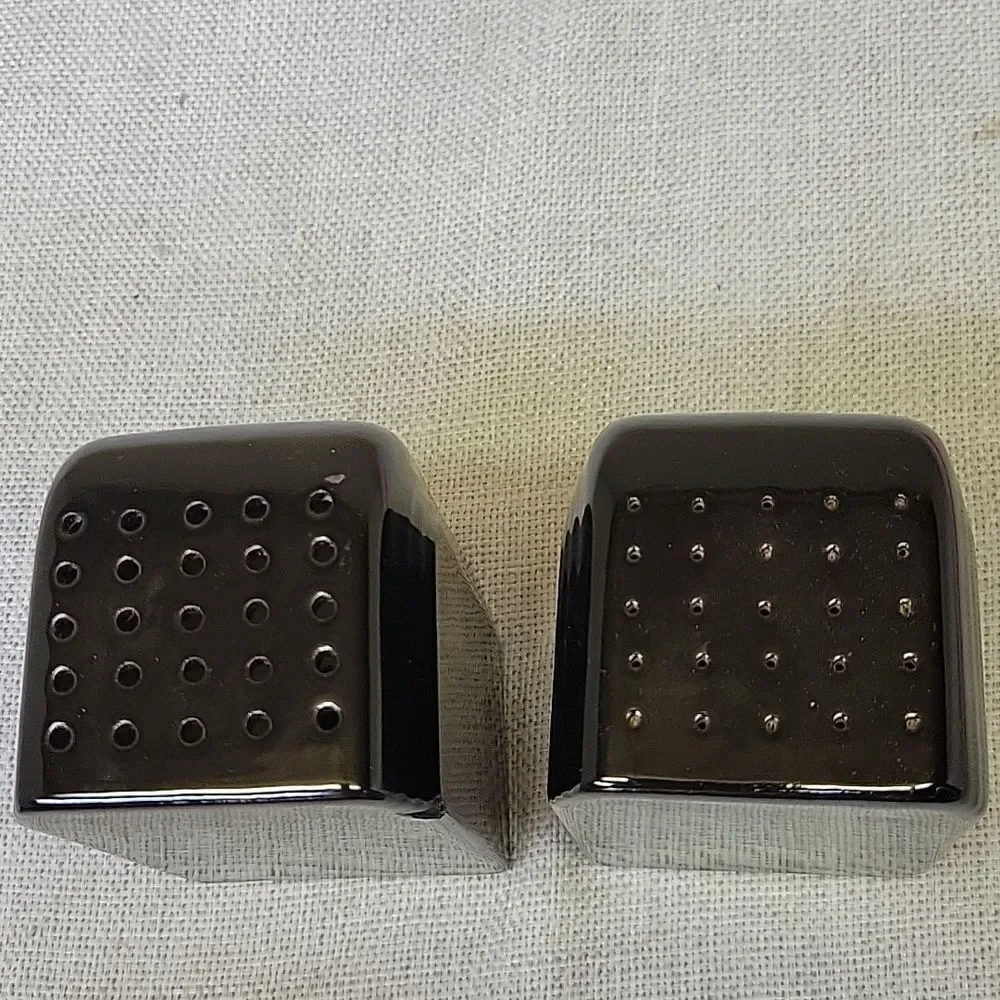 Vintage Stove Top Range Salt Pepper Shaker Black Deco‎  4